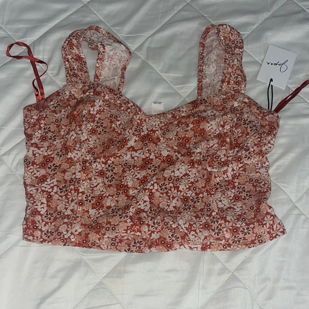 Japna red floral crop top- size large